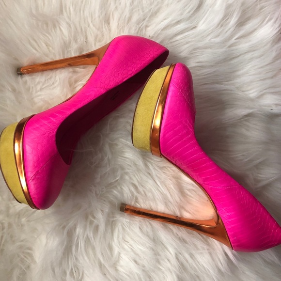 Brian Atwood Pink Pumps